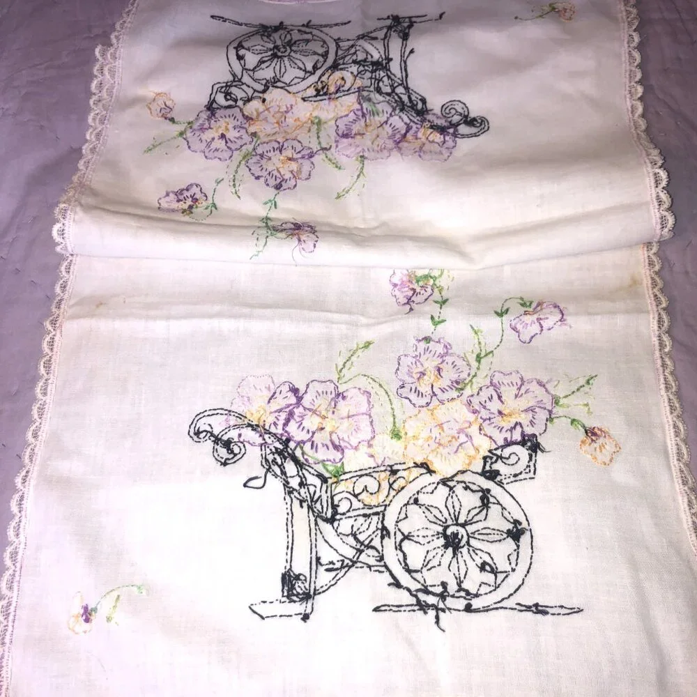 N/A vintage embroidered